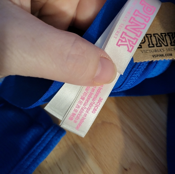 VS Pink Bra and panties set 36C/L - Picture 2 of 6